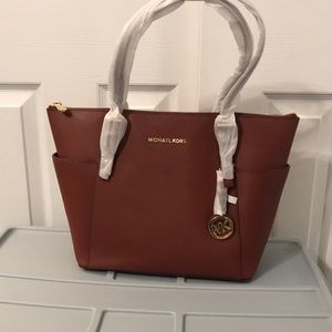 Michael Kors Jet Set Tote